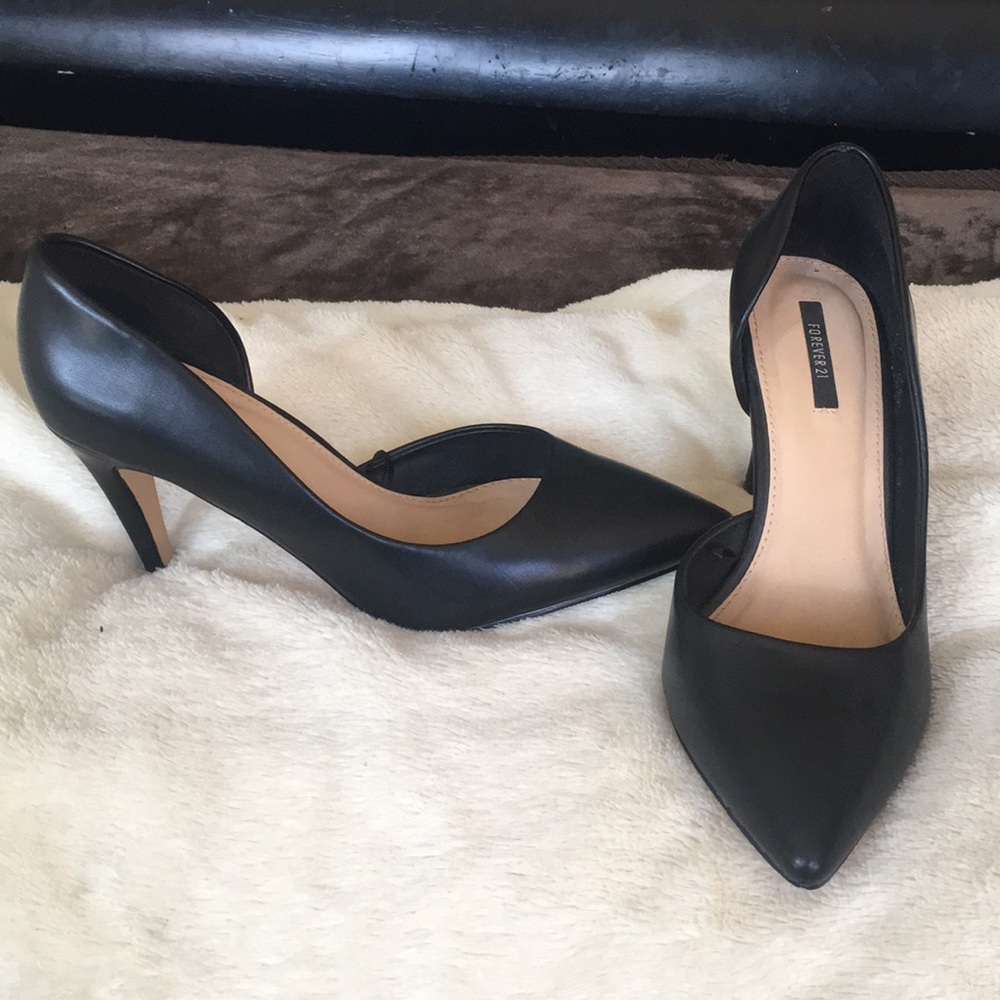 Forever 21 Black heels